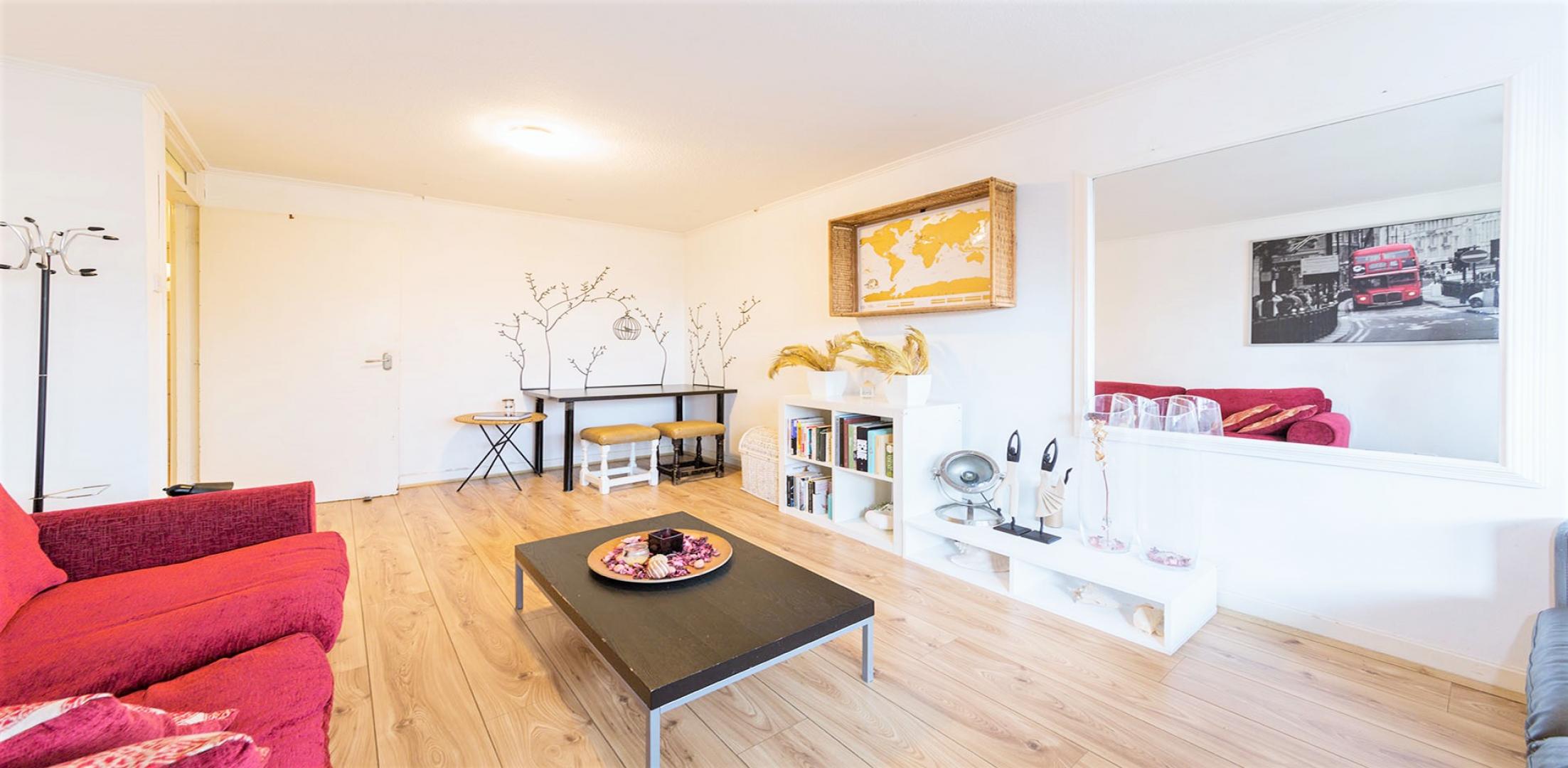 			HEATING and HOT WATER INCLUDED, 2 Bedroom, 1 bath, 1 reception Maisonette			 Tavistock Crescent, Ladbroke Grove/Notting Hill
